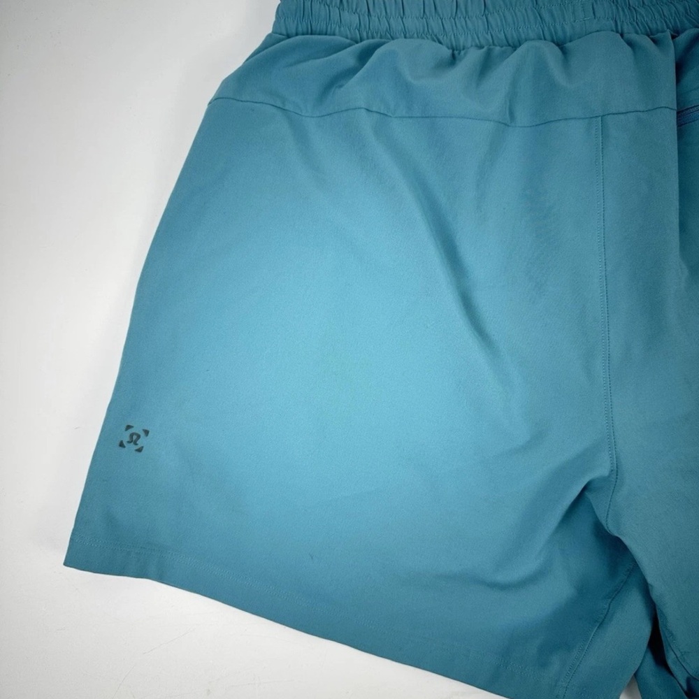 Lululemon Channel Cross Short  5" Swim Trunks Men’s Sz L Drawstring Sky Blue - Picture 7 of 10